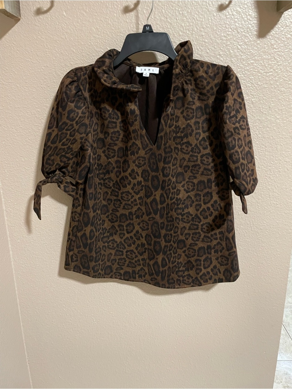 THML Brown Leopard Print Puff Sleeve Top
